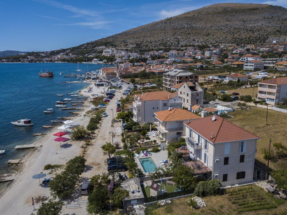 Apartments Gina Trogir Eksteriør billede