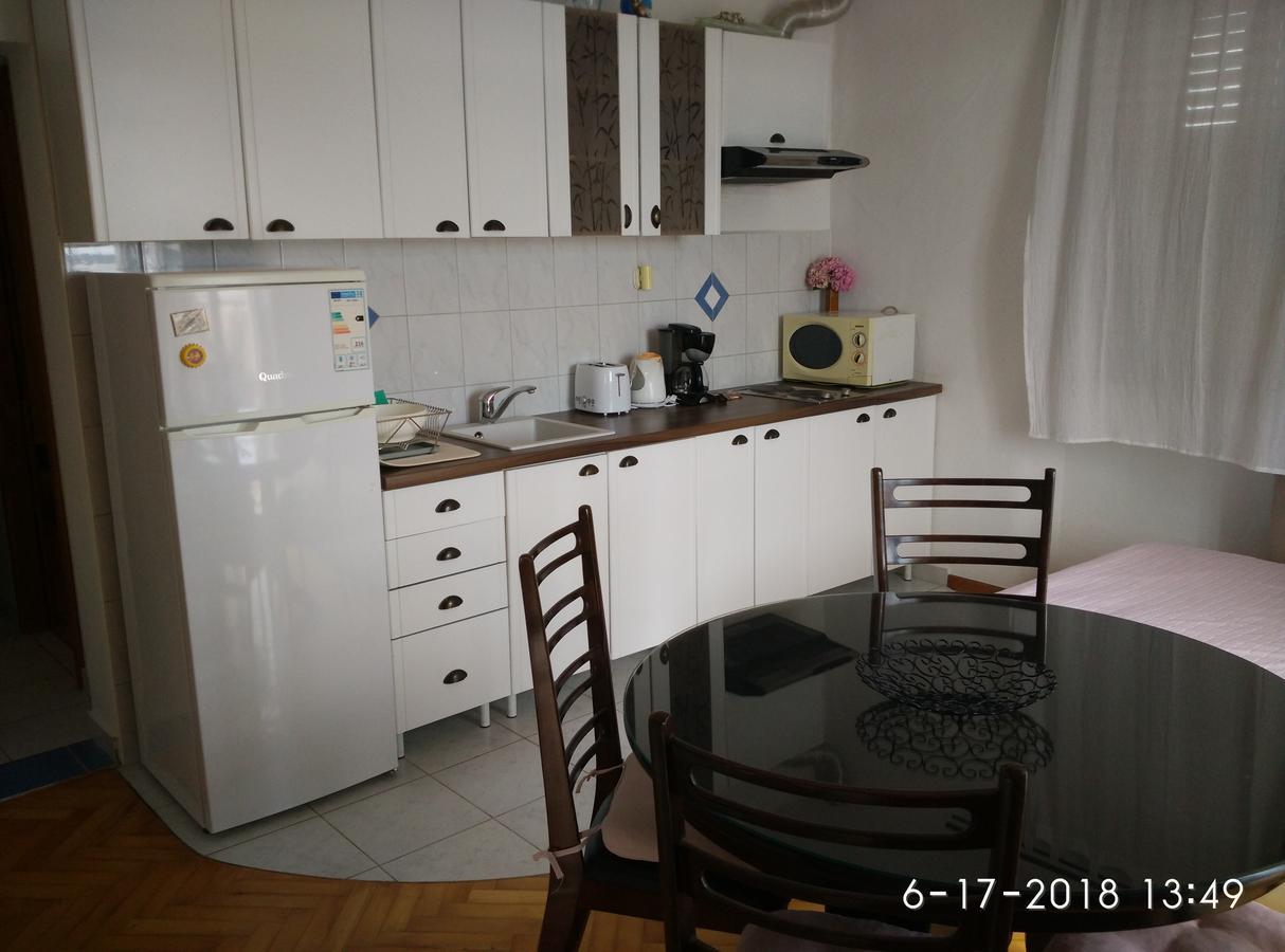 Apartments Gina Trogir Eksteriør billede