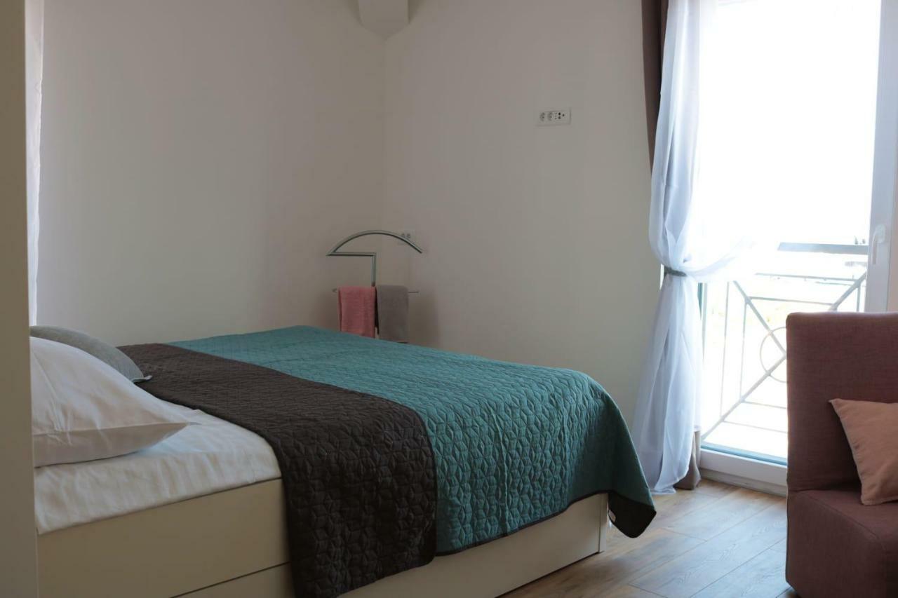 Apartments Gina Trogir Eksteriør billede
